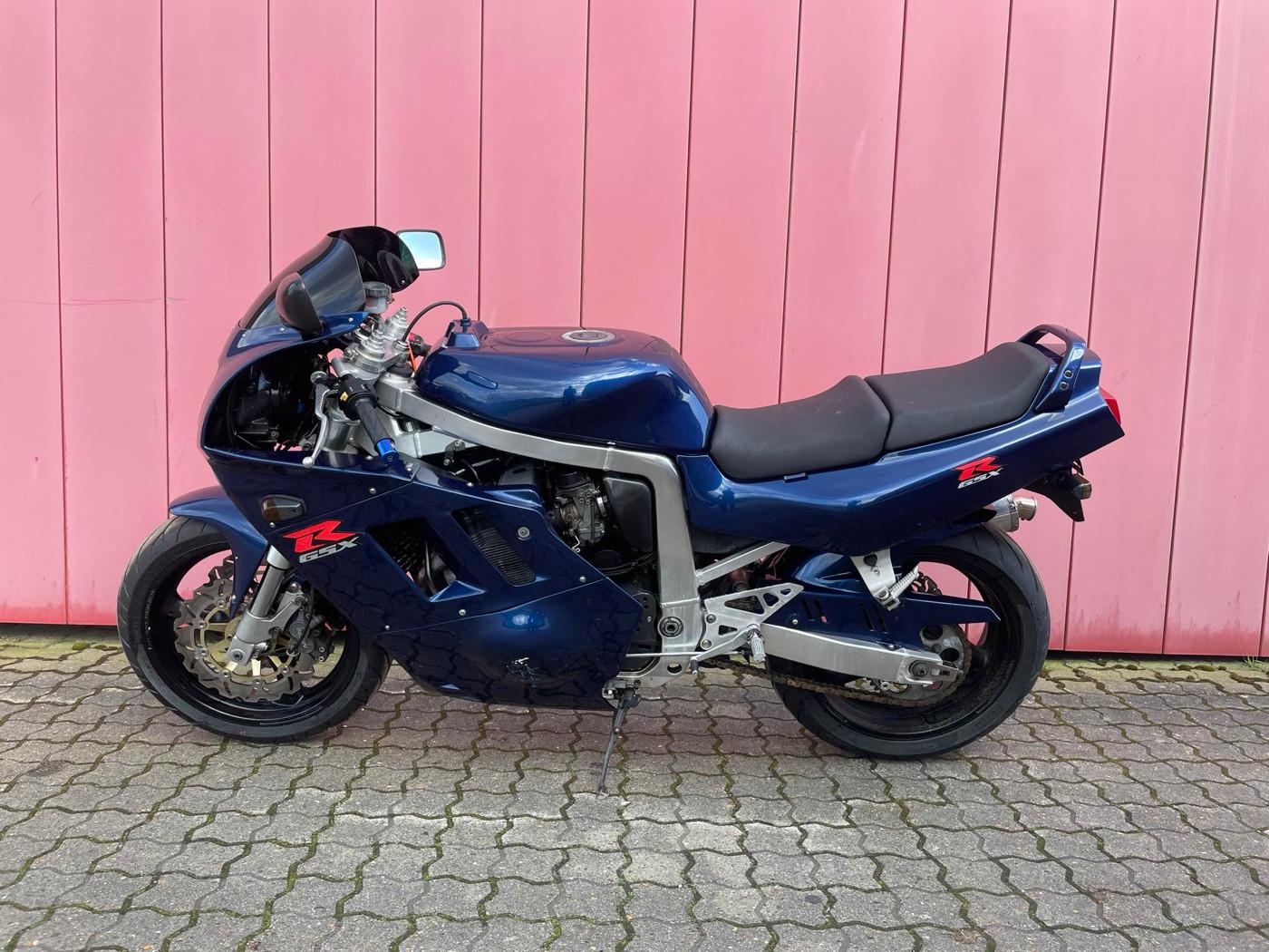 Suzuki GSXR 750 1991 - Billede 3