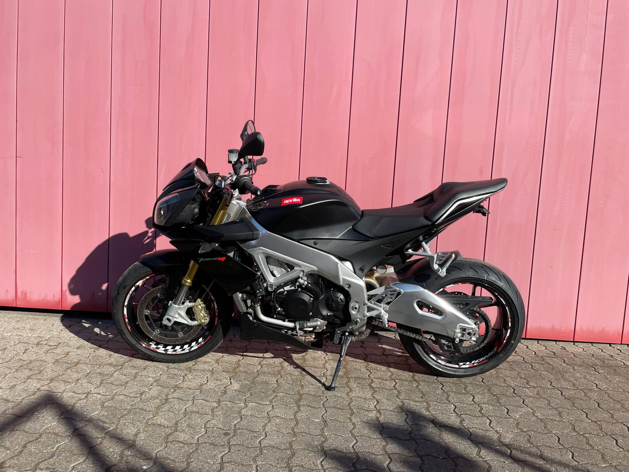 Aprilia Tuono V4 R 2016 - Billede 5