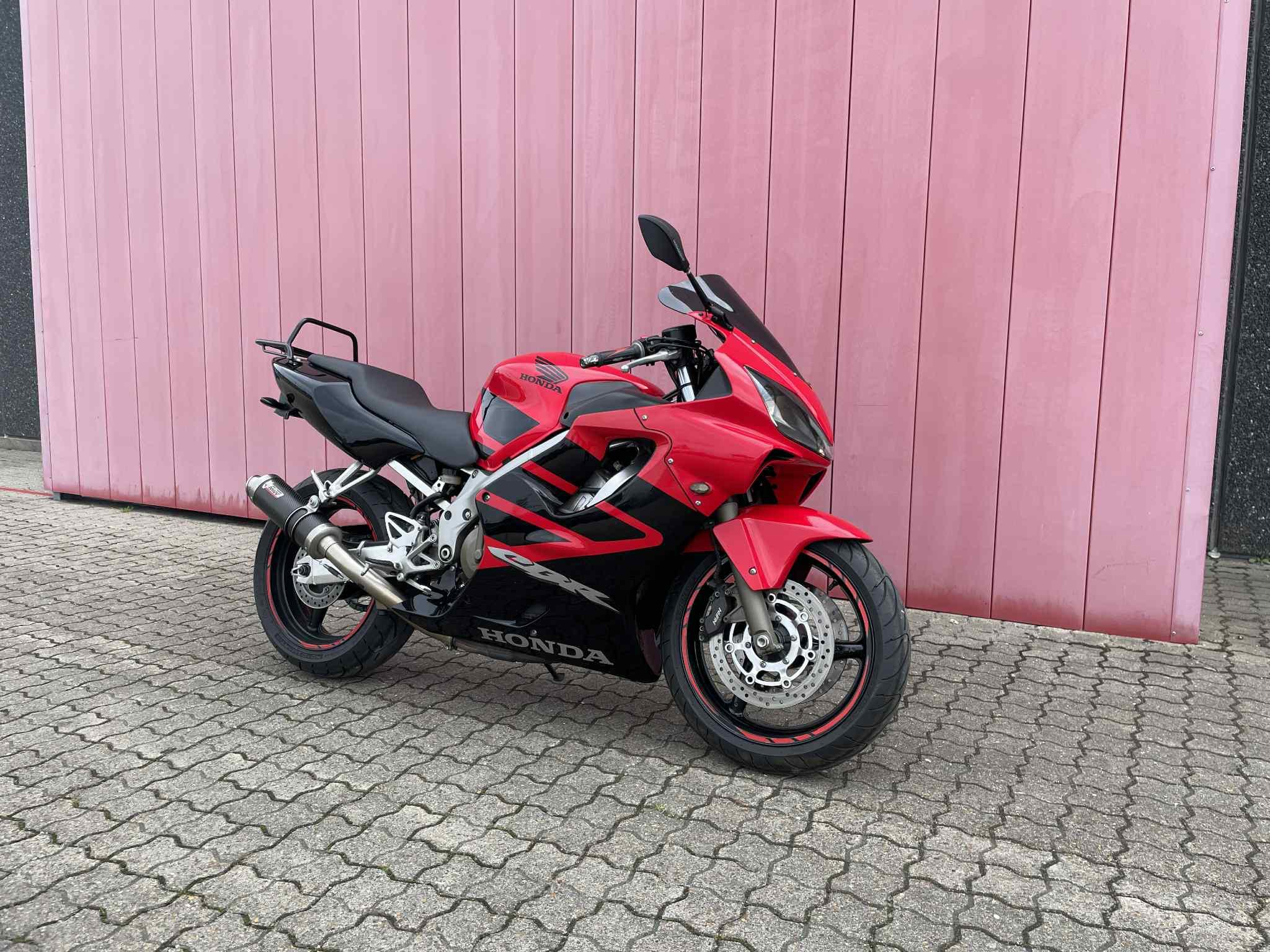 Honda CBR 600 F 2007 - Billede 3