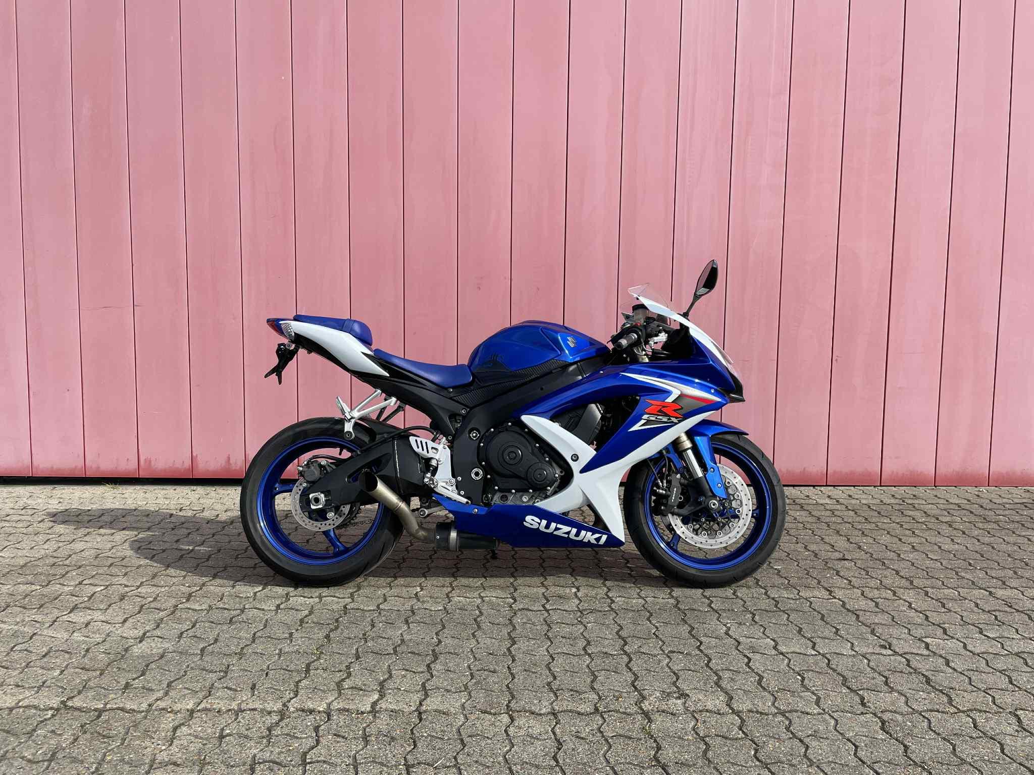 Suzuki GSXR 600 2010