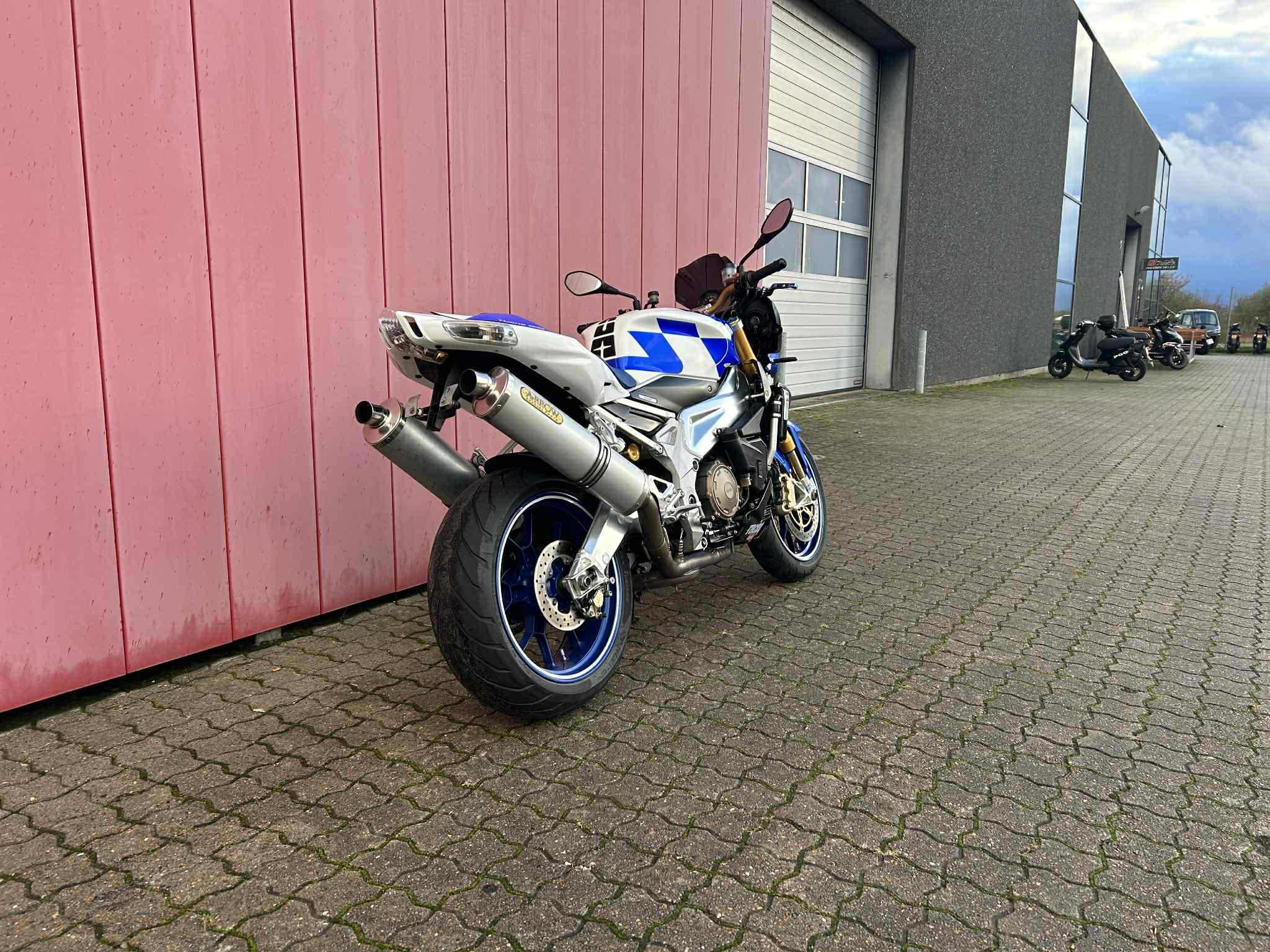 Aprilia RSV 1000 2009 - Billede 4