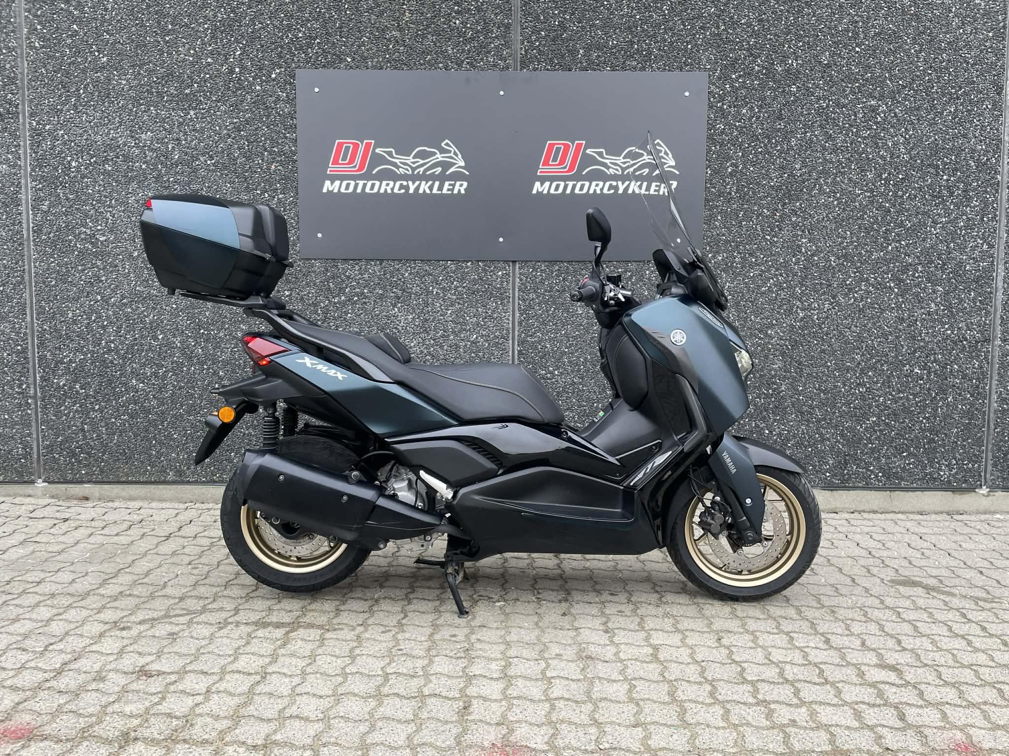 Yamaha X-Max 300 Tech Max 2023