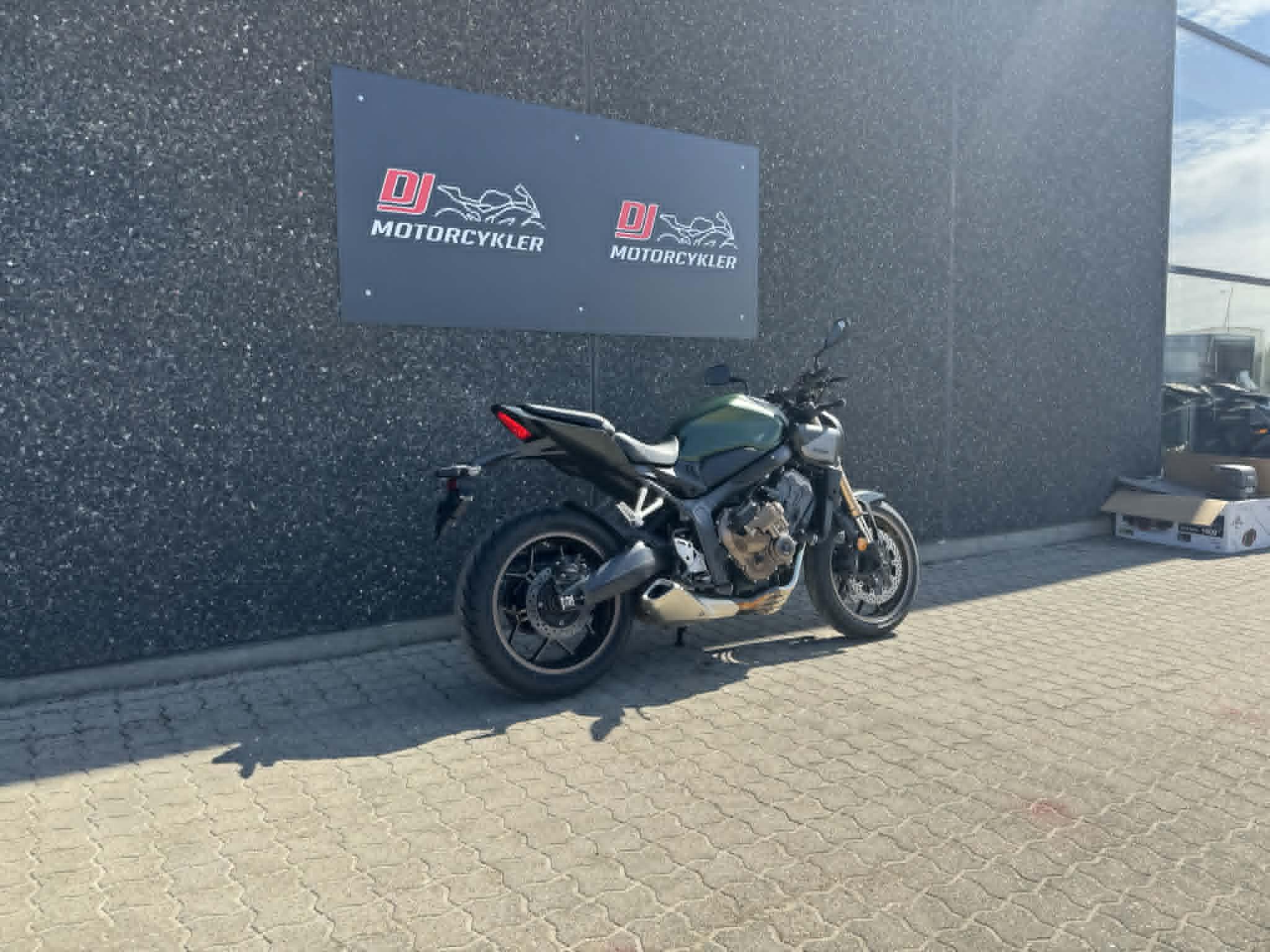 Honda CB 650 R E-Clutch 2024 - Billede 4