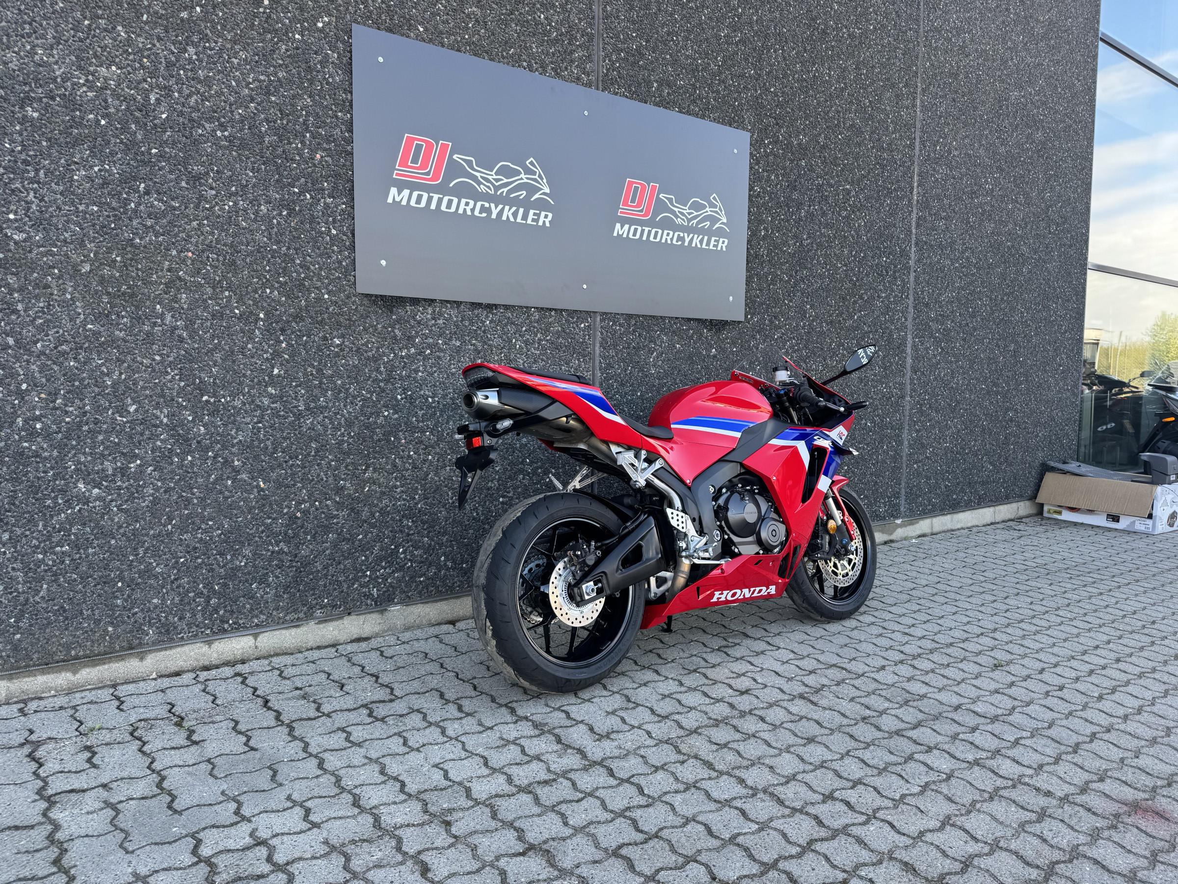 Honda CBR 600 RR 2024 - Billede 4