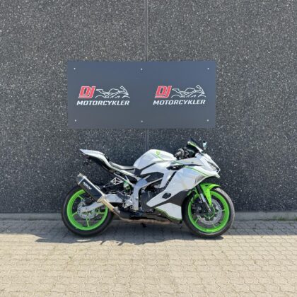 Kawasaki ZX4RR 2024