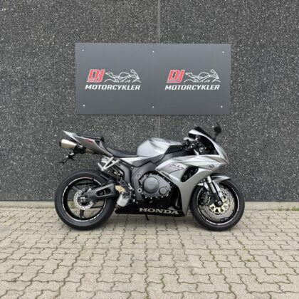 Honda CBR 1000 RR Fireblade 2007