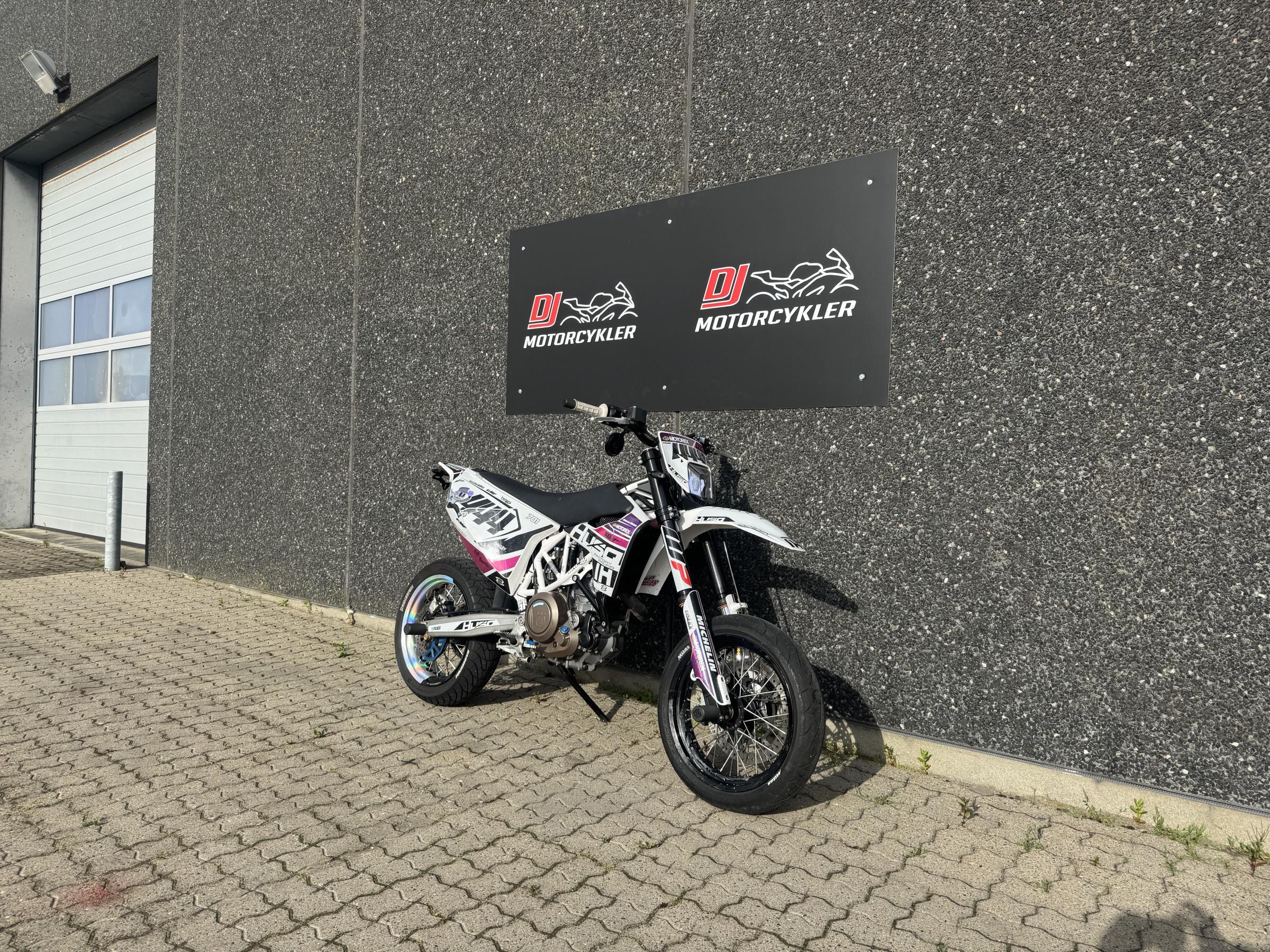 Husqvarna 701 Supermoto 2018 - Billede 3