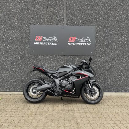 Honda CBR 650 R 2025