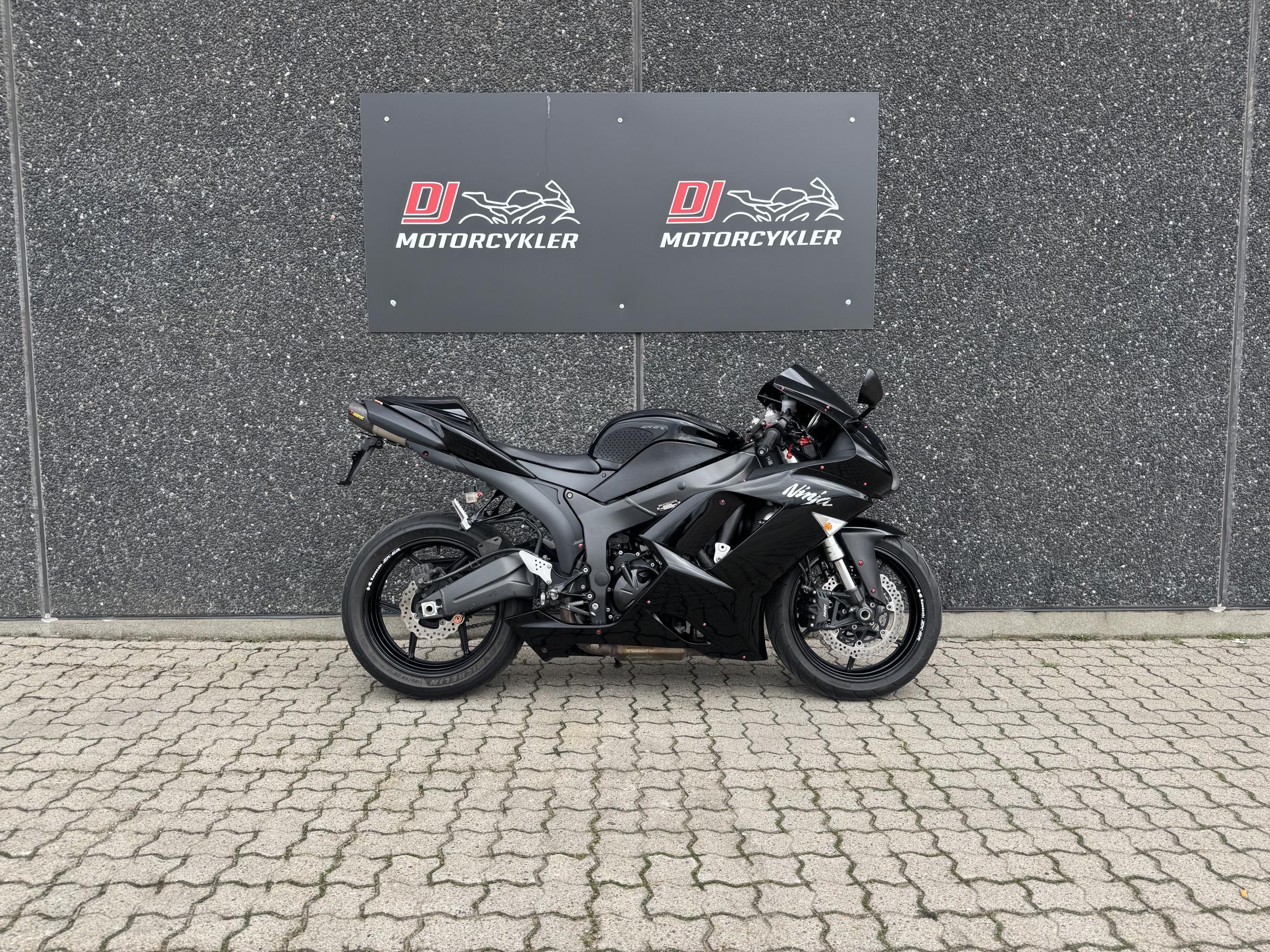 Kawasaki ZX6R 2008