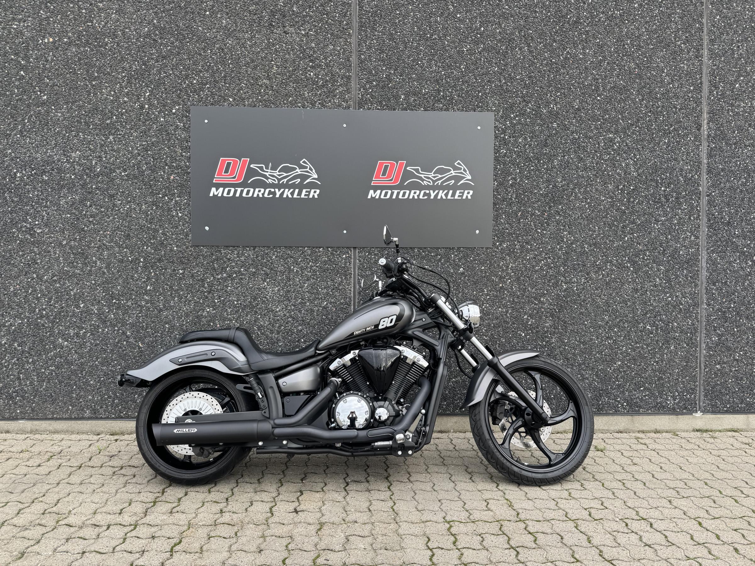 Yamaha XVS 1300 2015