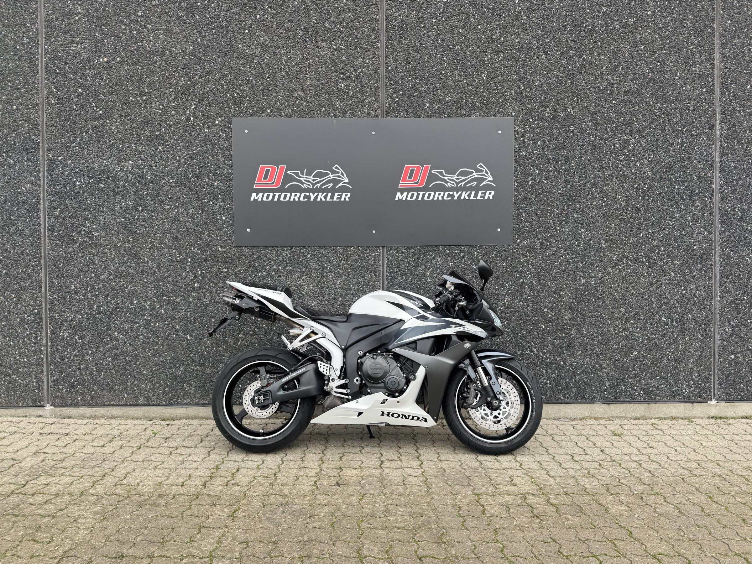 Honda CBR 600 RR 2008