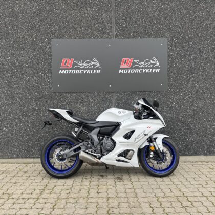 Yamaha YZF R7 2023