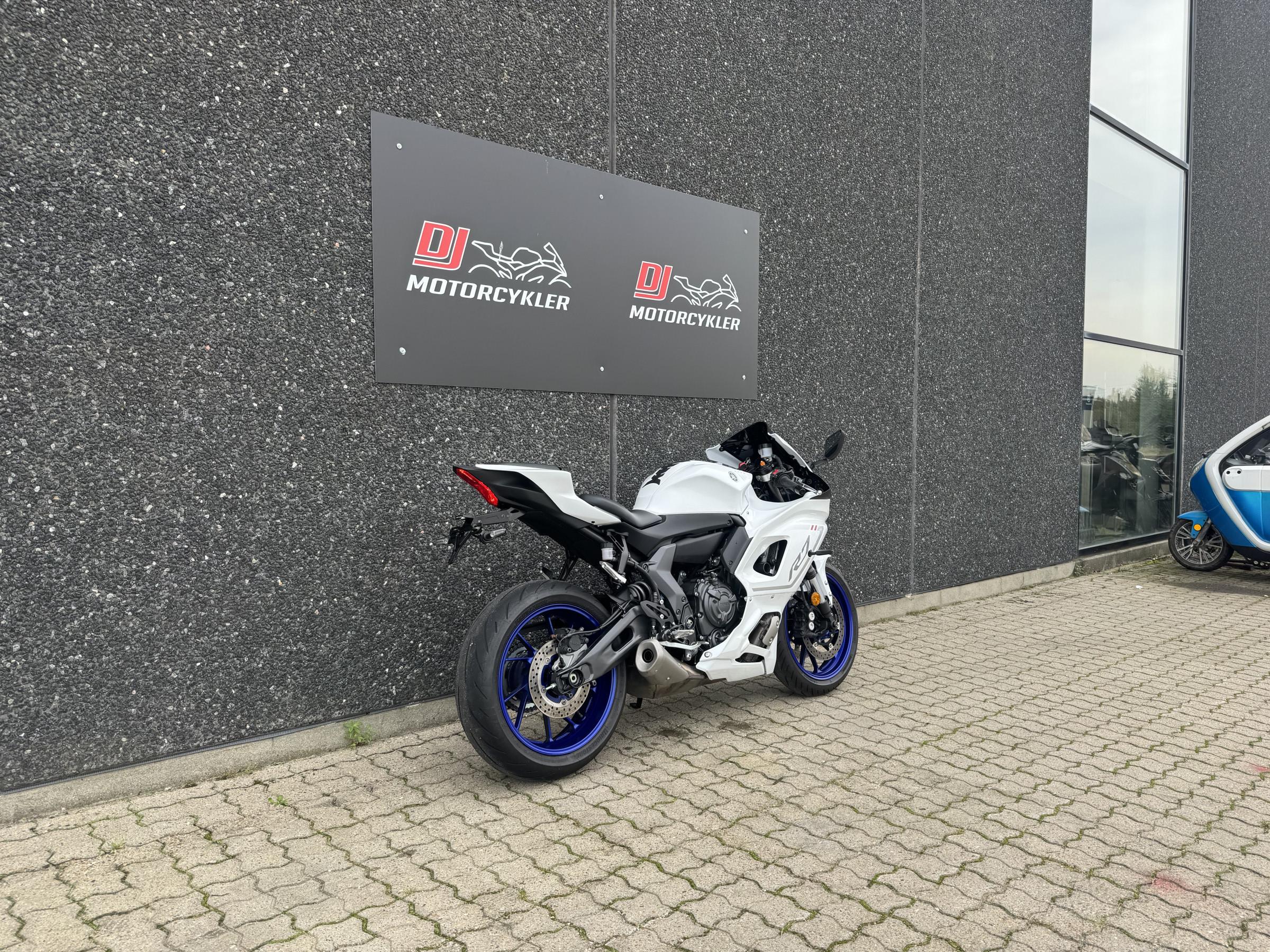 Yamaha YZF R7 2023 - Billede 4